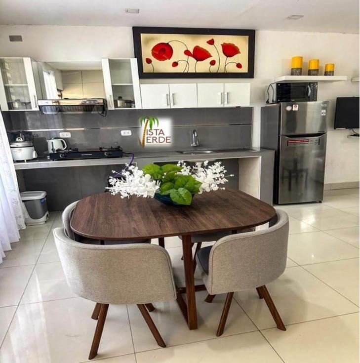 Apartamento Vacacional Vista Verde Tarapoto Luaran gambar